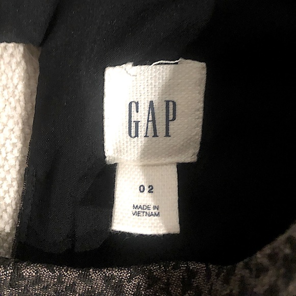 EUC | GAP Black and Muted Gold A-Line Dress w/ Pockets - Picture 7 of 7